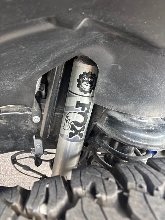 2019 Jeep JL Wrangler - Image 17 of 18