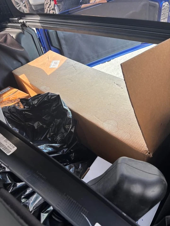 2019 Jeep JL Wrangler - Image 16 of 18