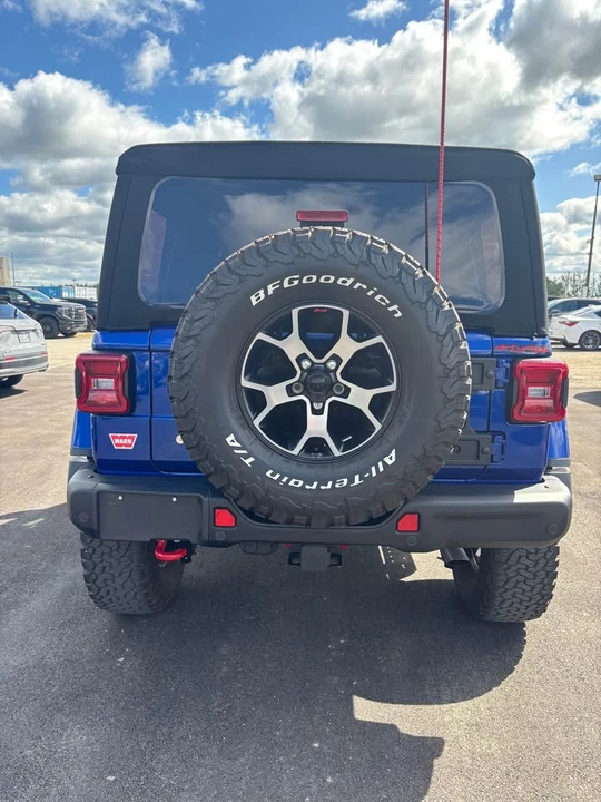 2019 Jeep JL Wrangler - Image 7 of 18