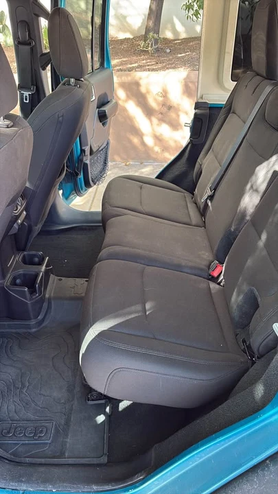 2019 Jeep JL Wrangler - Image 19 of 20