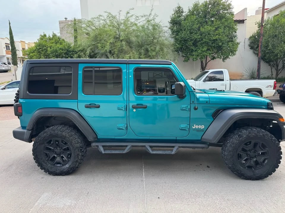 2019 Jeep JL Wrangler - Image 5 of 20
