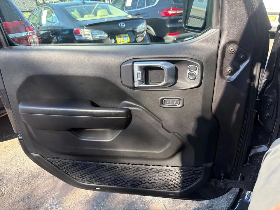 2019 Jeep JL Wrangler - Image 20 of 20