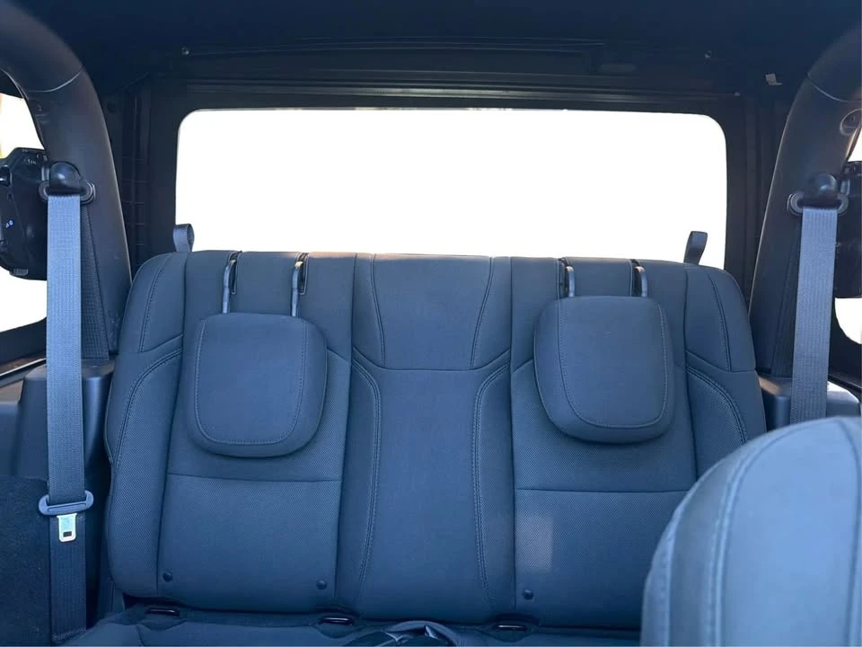 2019 Jeep JL Wrangler - Image 17 of 20