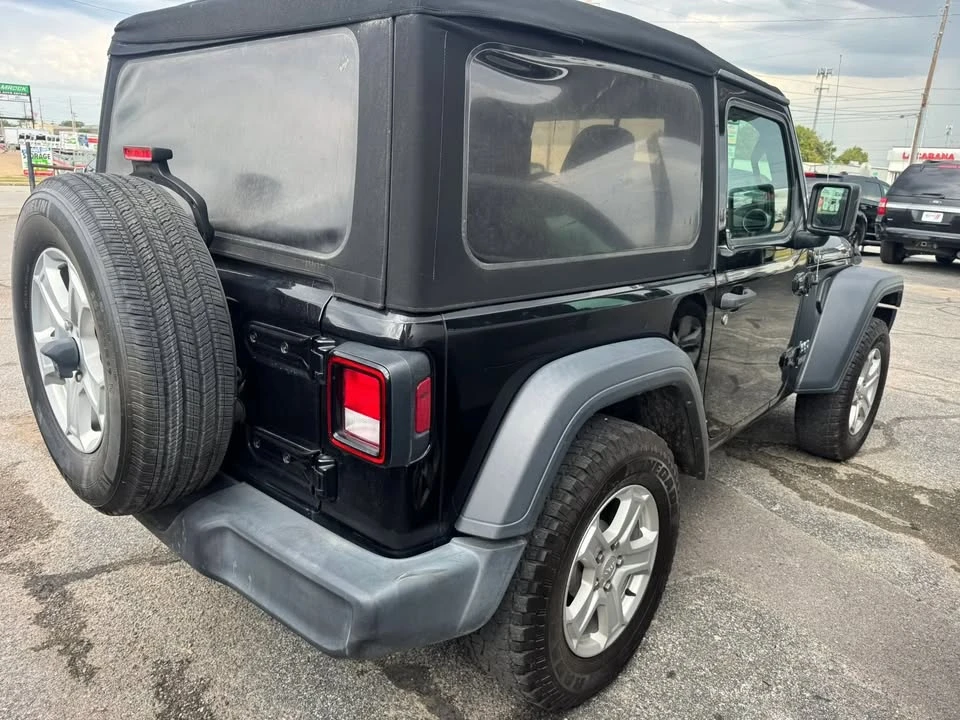 2019 Jeep JL Wrangler - Image 4 of 7
