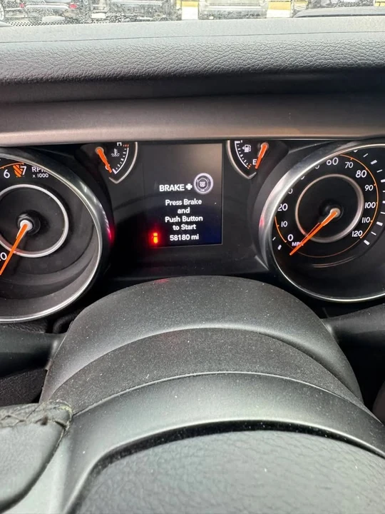 2019 Jeep JL Wrangler - Image 7 of 7