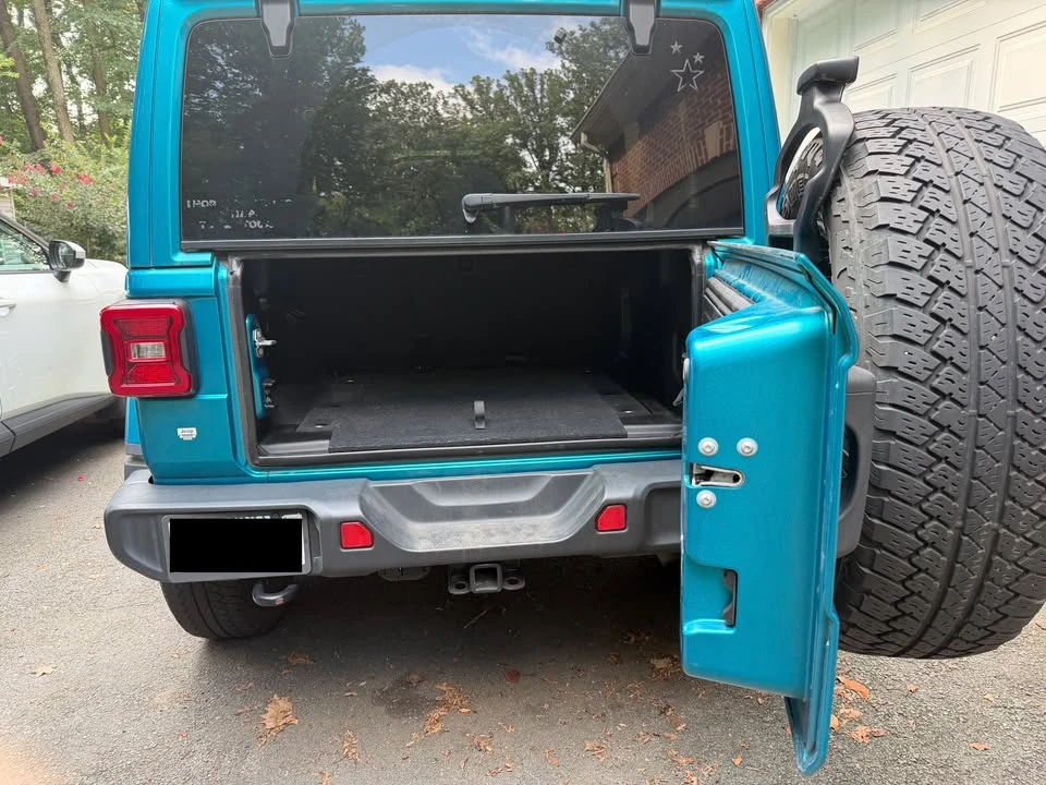 2019 Jeep JL Wrangler - Image 5 of 9