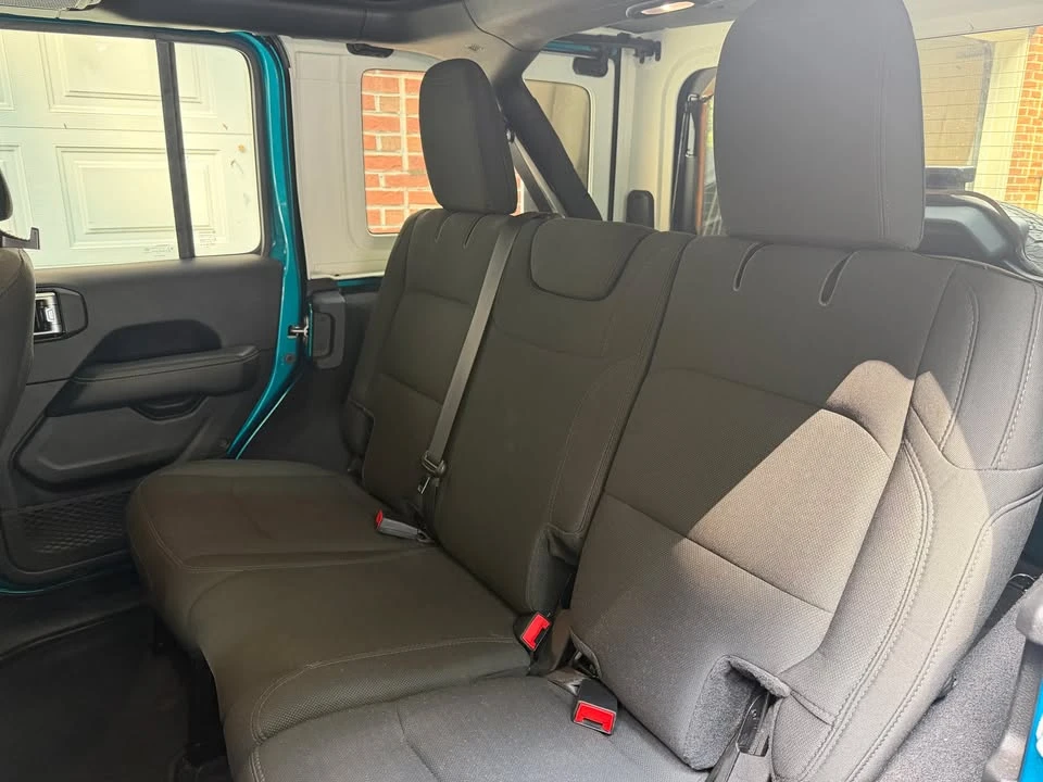 2019 Jeep JL Wrangler - Image 8 of 9