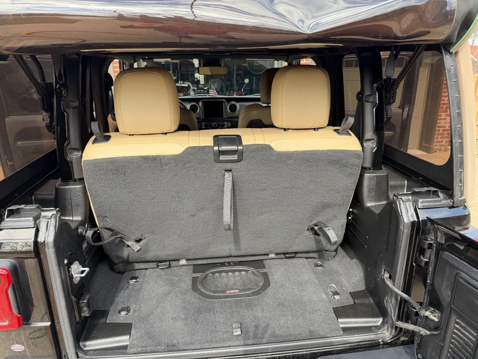 2019 Jeep JL Wrangler - Image 8 of 21