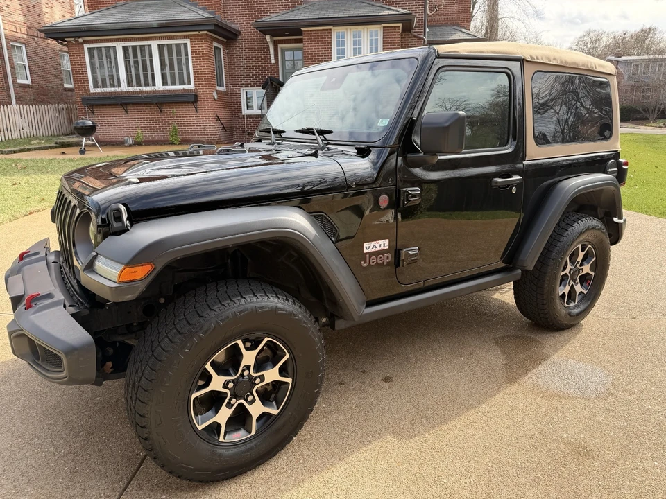 2019 Jeep JL Wrangler - Image 19 of 21