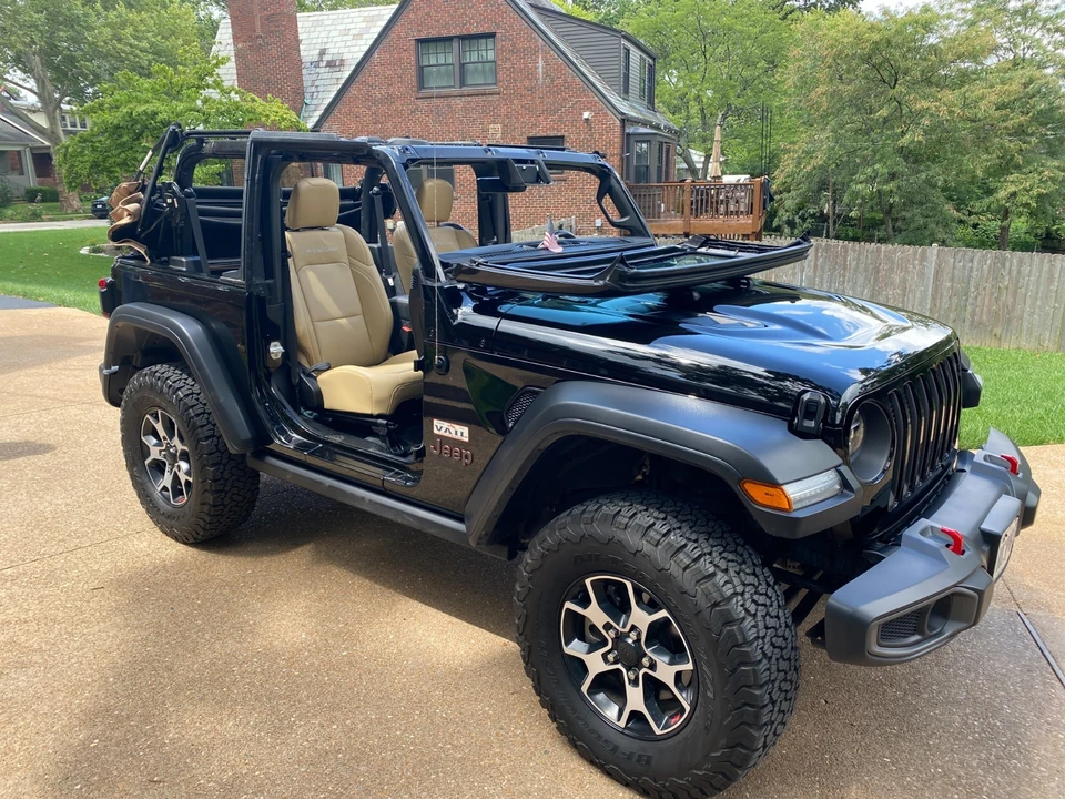 2019 Jeep JL Wrangler - Image 2 of 21