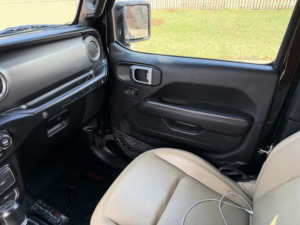2019 Jeep JL Wrangler - Image 13 of 21