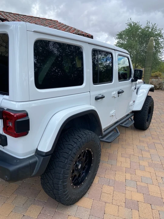 2019 Jeep JL Wrangler - Image 3 of 10