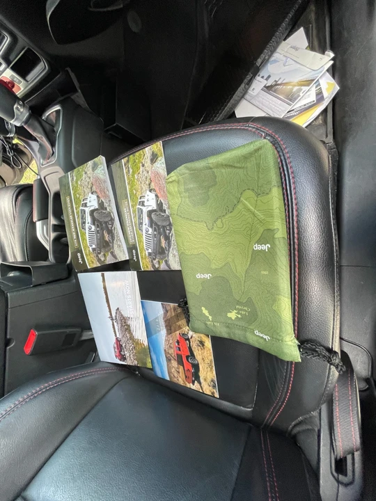 2019 Jeep JL Wrangler - Image 19 of 31