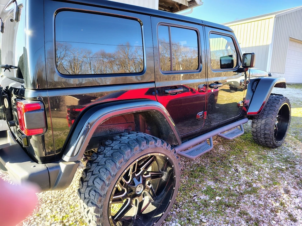 2019 Jeep JL Wrangler - Image 3 of 21