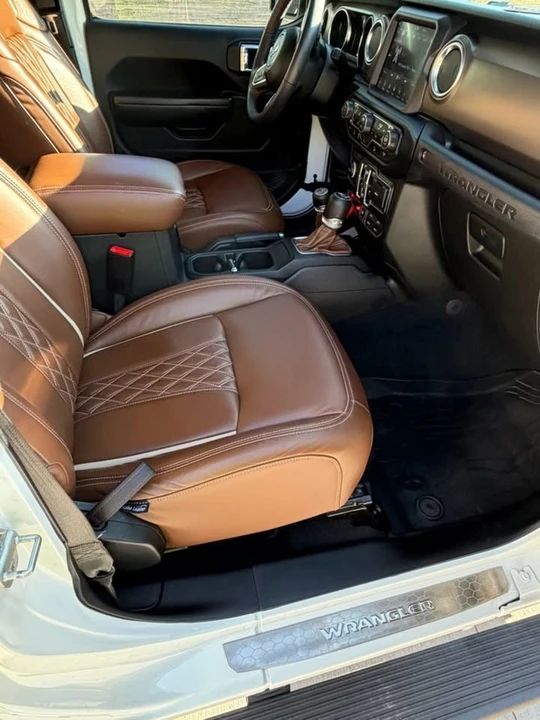 2019 Jeep JL Wrangler - Image 9 of 15
