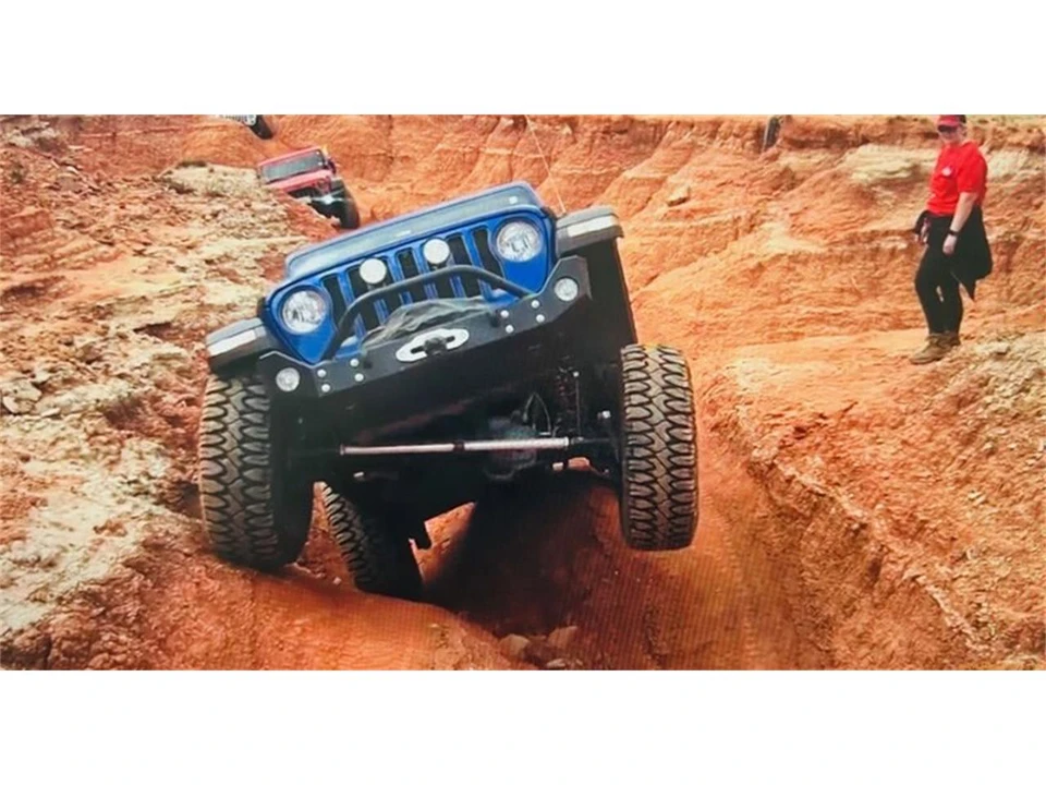 2019 Jeep JL Wrangler - Image 9 of 31
