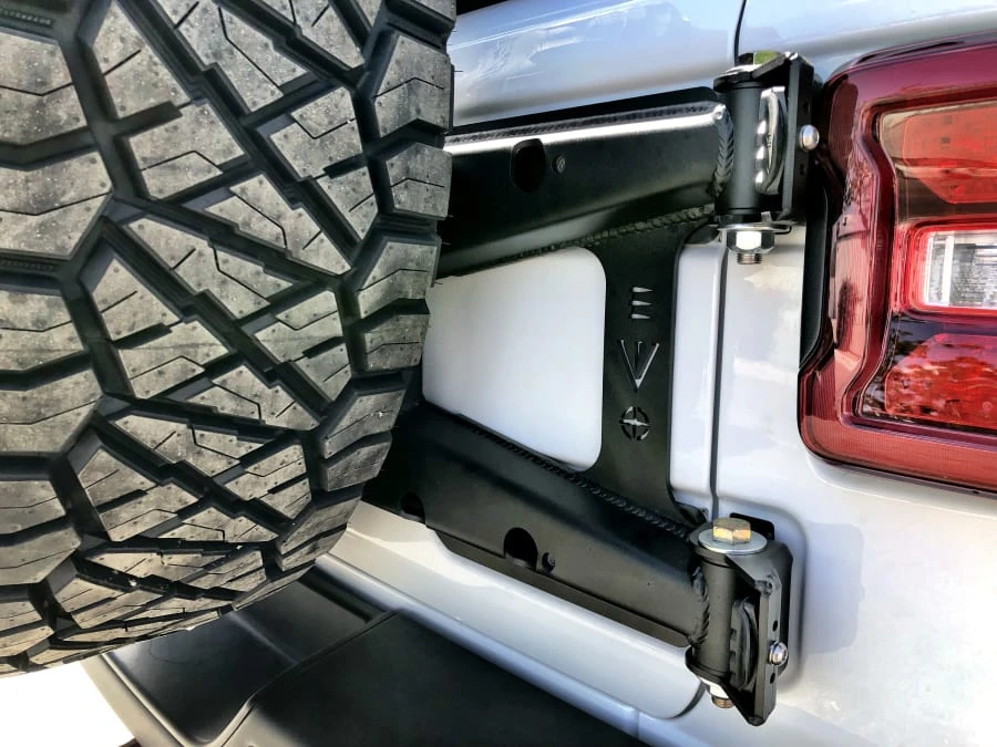 2019 Jeep JL Wrangler - Image 8 of 12