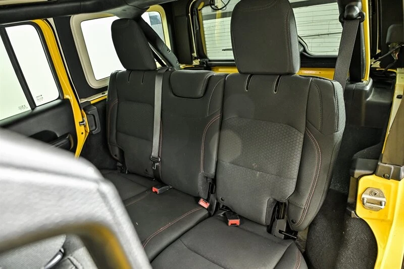 2019 Jeep JL Wrangler - Image 17 of 28
