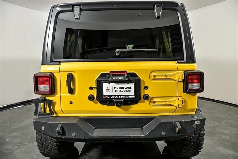 2019 Jeep JL Wrangler - Image 8 of 28