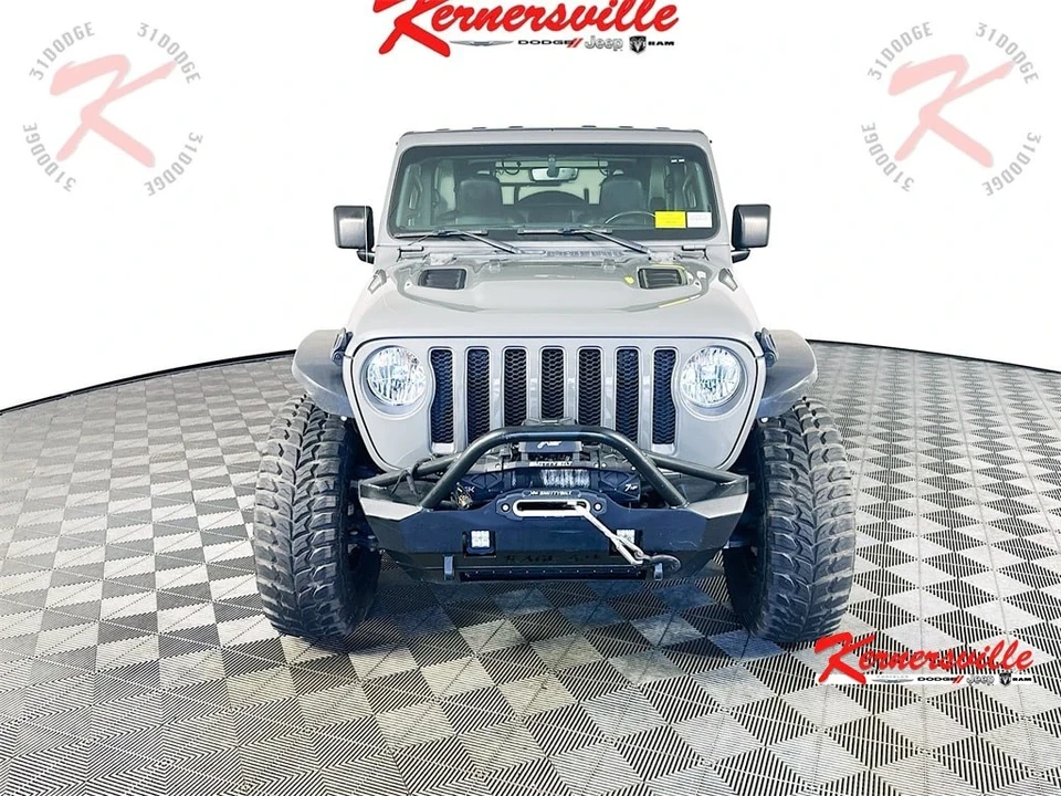 2019 Jeep JL Wrangler - Image 2 of 12
