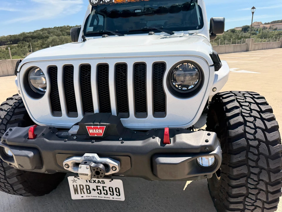 2019 Jeep JL Wrangler - Image 18 of 31