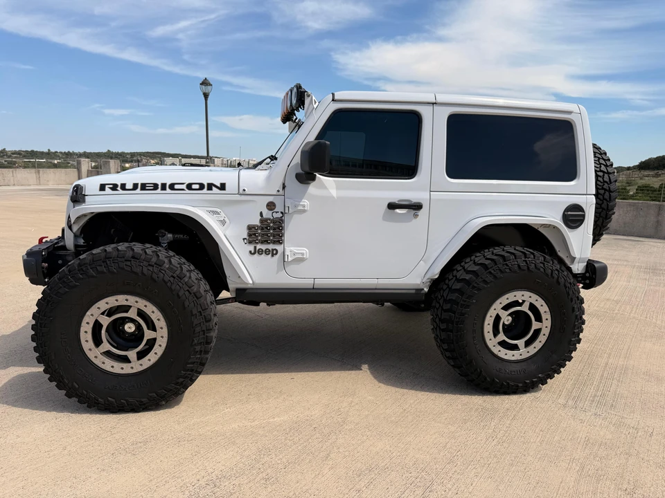 2019 Jeep JL Wrangler - Image 6 of 31