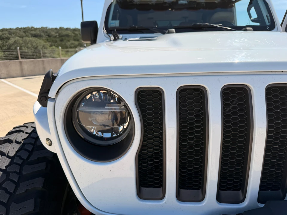 2019 Jeep JL Wrangler - Image 22 of 31