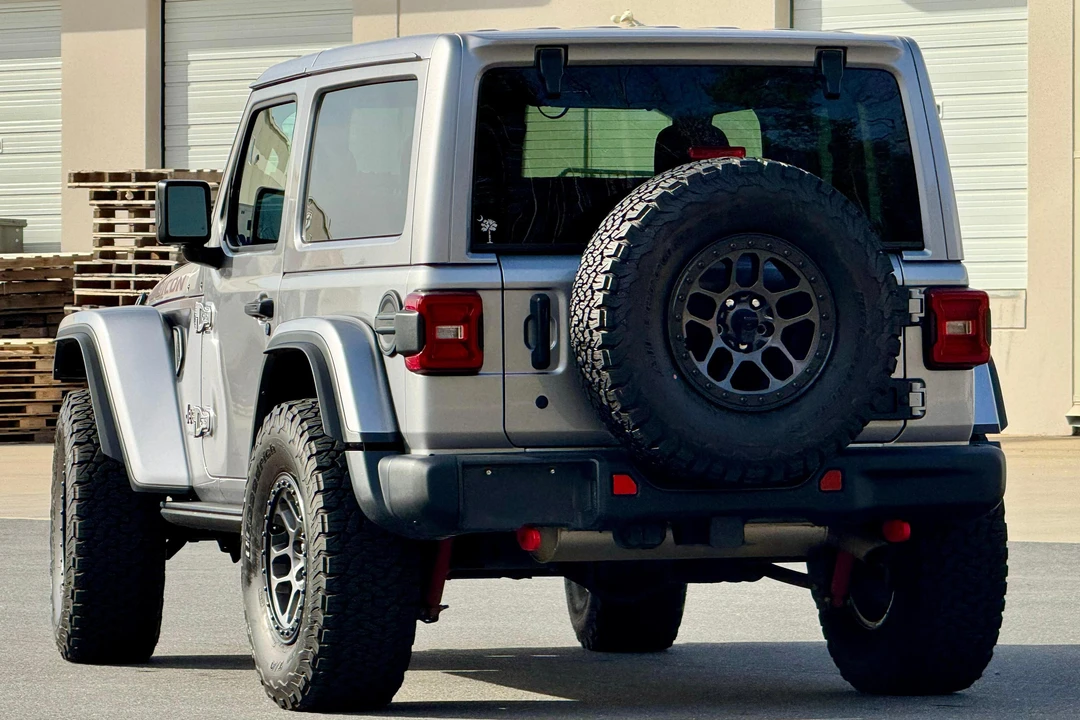 2019 Jeep JL Wrangler - Image 4 of 31
