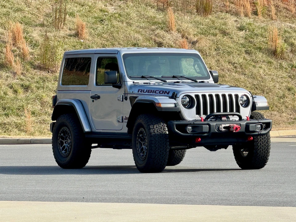 2019 Jeep JL Wrangler - Image 13 of 31