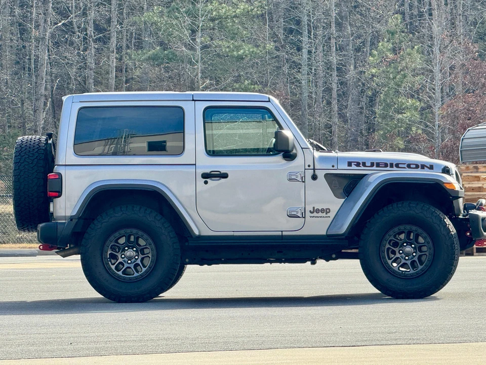 2019 Jeep JL Wrangler - Image 12 of 31