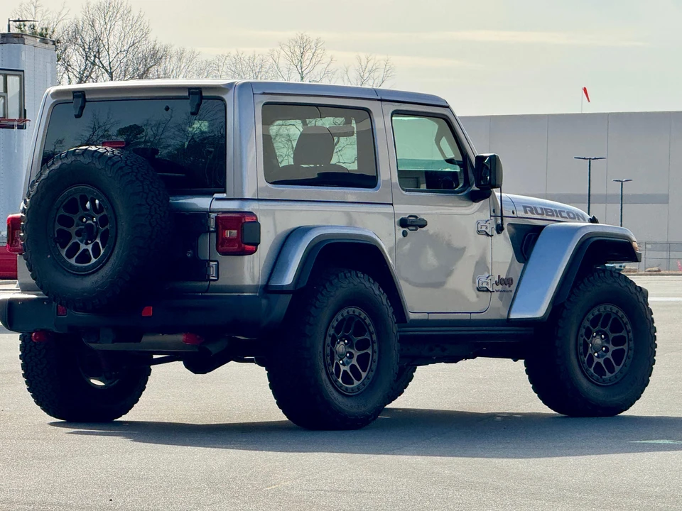 2019 Jeep JL Wrangler - Image 10 of 31