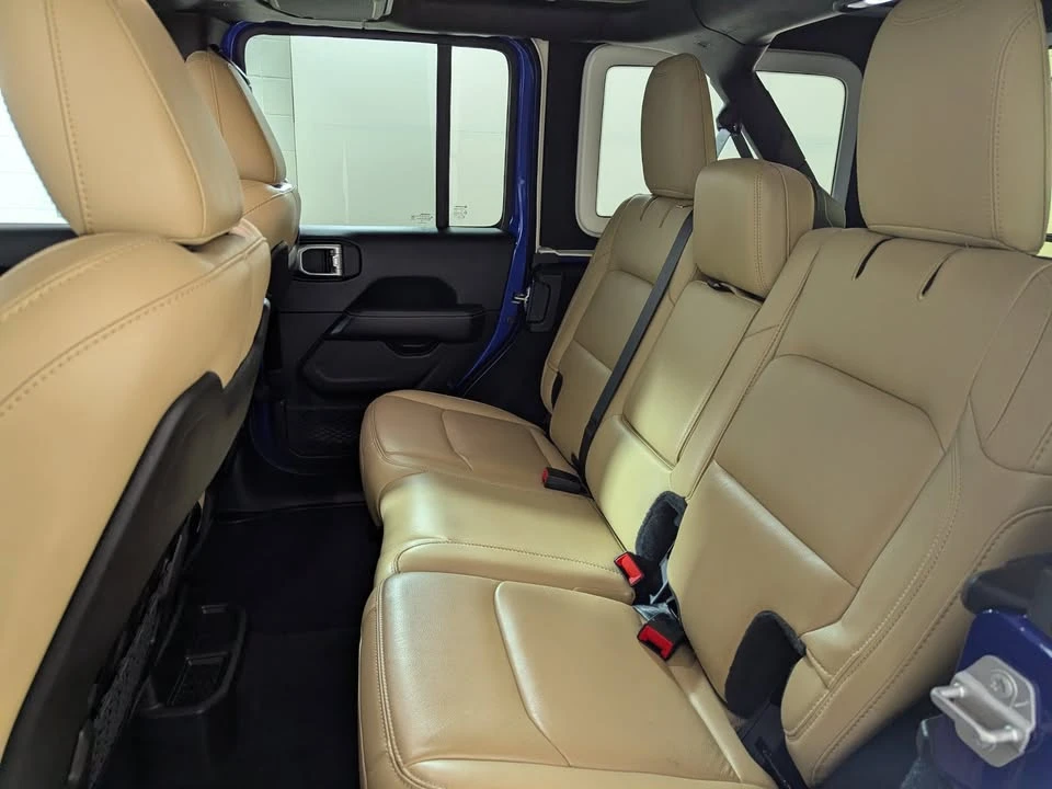 2019 Jeep JL Wrangler - Image 11 of 12