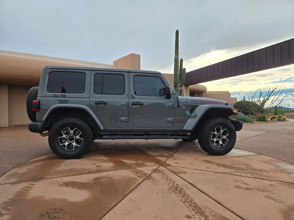 2019 Jeep JL Wrangler - Image 6 of 20