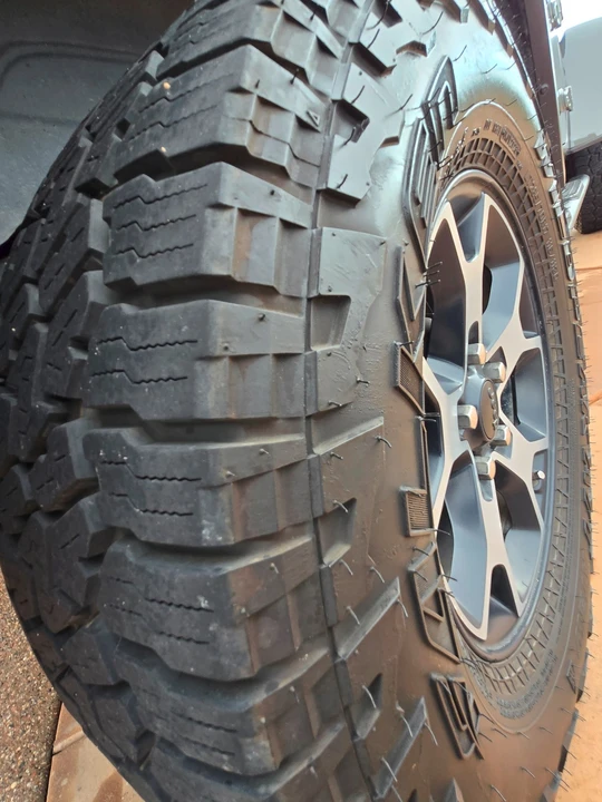 2019 Jeep JL Wrangler - Image 18 of 20