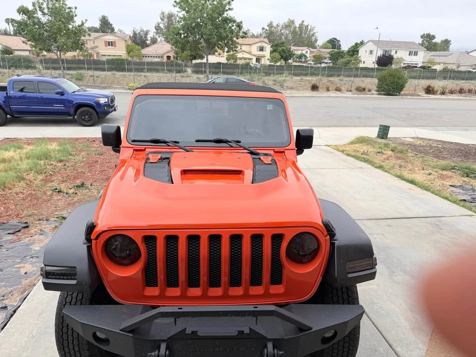 2019 Jeep JL Wrangler - Image 2 of 6