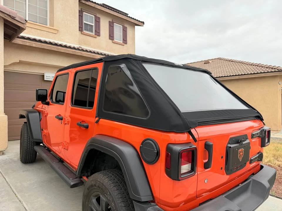 2019 Jeep JL Wrangler - Image 3 of 6