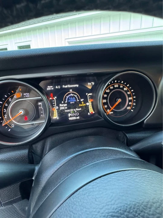 2019 Jeep JL Wrangler - Image 13 of 15