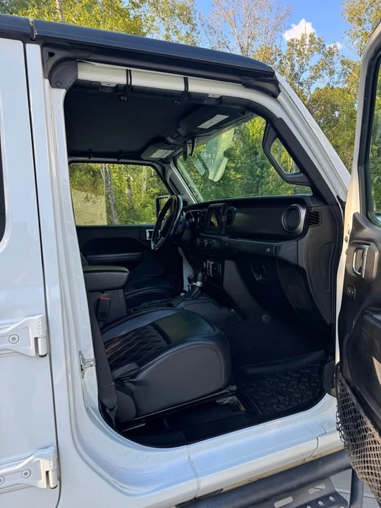 2019 Jeep JL Wrangler - Image 7 of 15