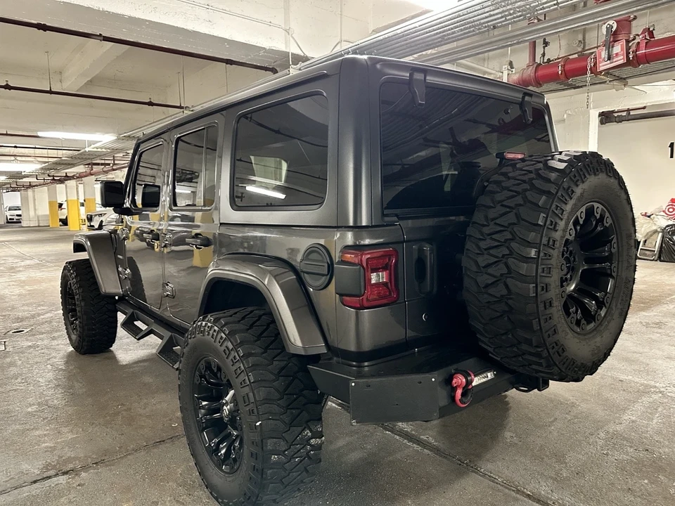 2019 Jeep JL Wrangler - Image 6 of 21