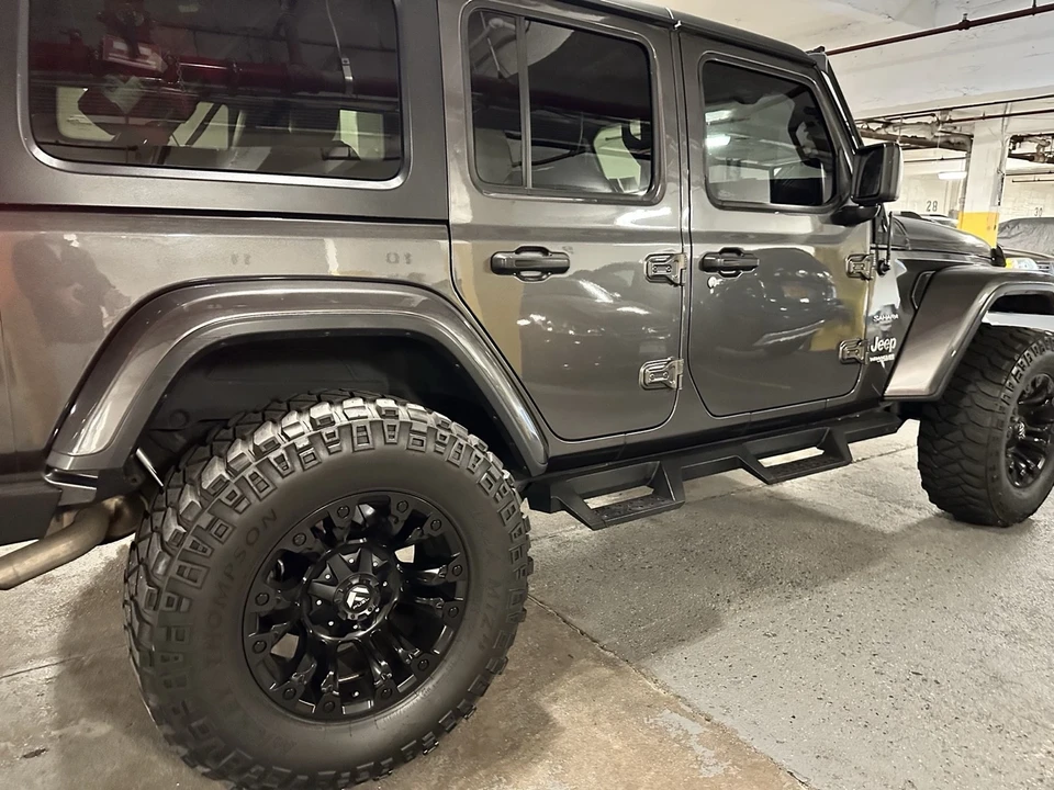 2019 Jeep JL Wrangler - Image 8 of 21