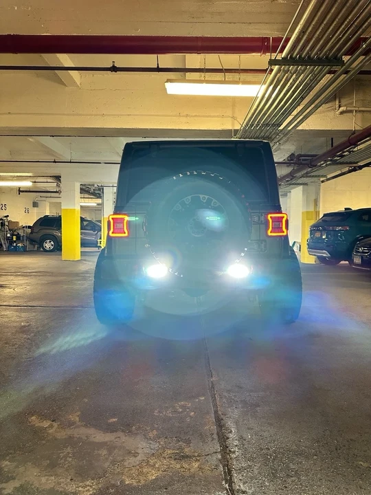 2019 Jeep JL Wrangler - Image 12 of 21