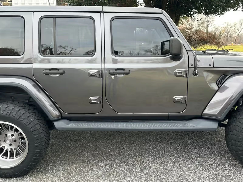 2019 Jeep JL Wrangler - Image 3 of 21