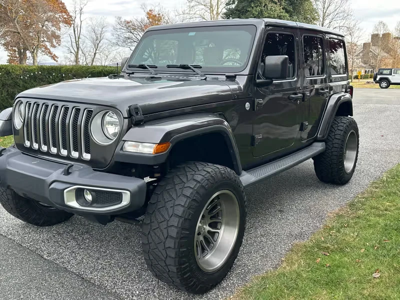 2019 Jeep JL Wrangler - Image 2 of 21