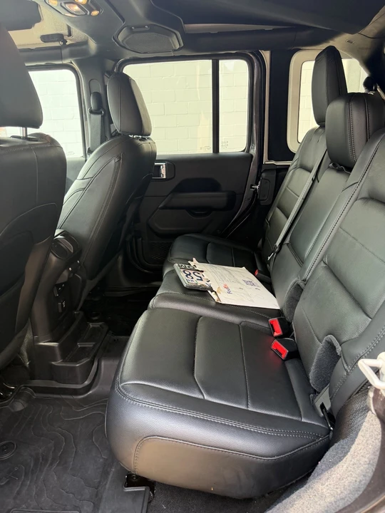 2019 Jeep JL Wrangler - Image 9 of 13