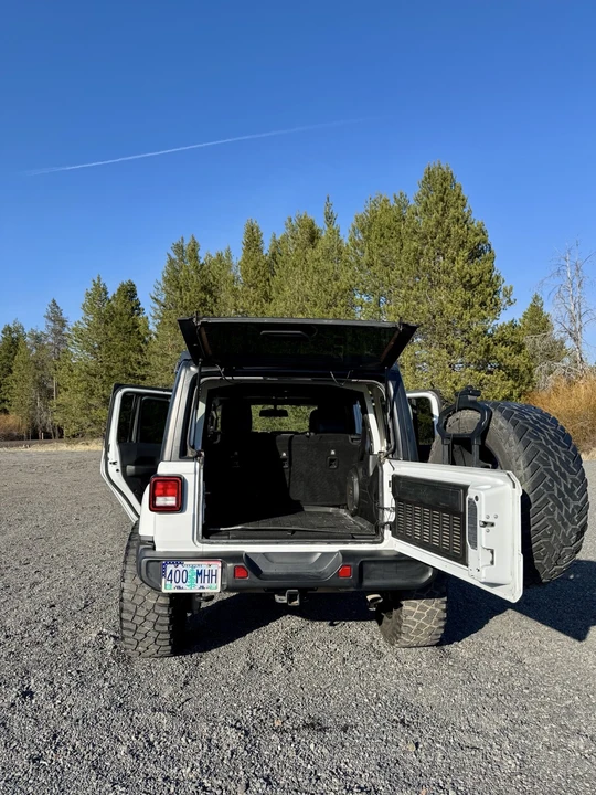2019 Jeep JL Wrangler - Image 5 of 22