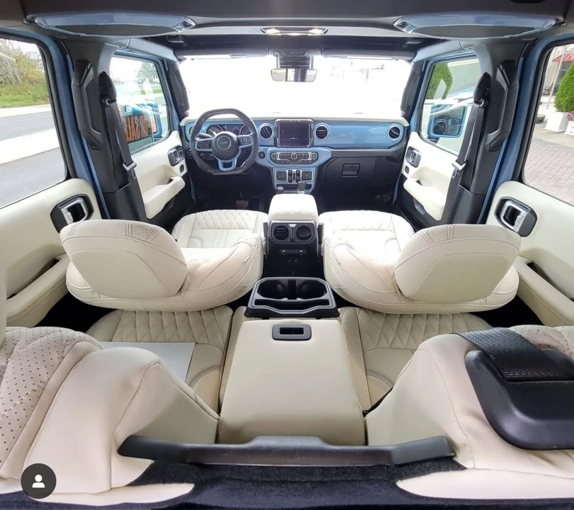 2019 Jeep JL Wrangler - Image 3 of 8