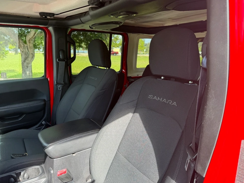 2019 Jeep JL Wrangler - Image 17 of 21