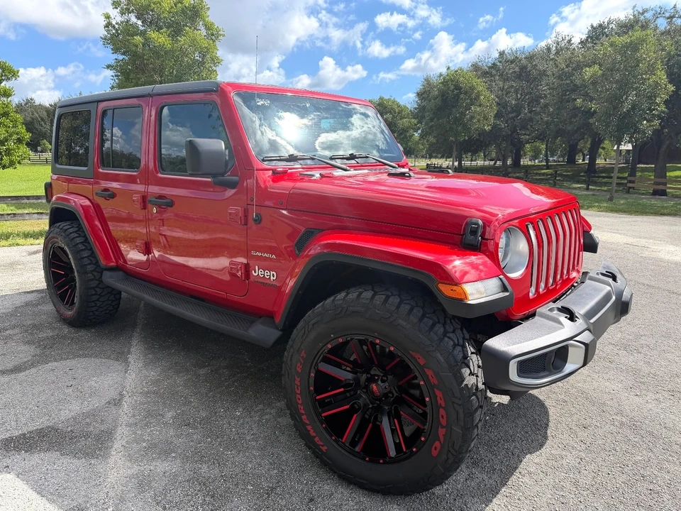 2019 Jeep JL Wrangler - Image 5 of 21