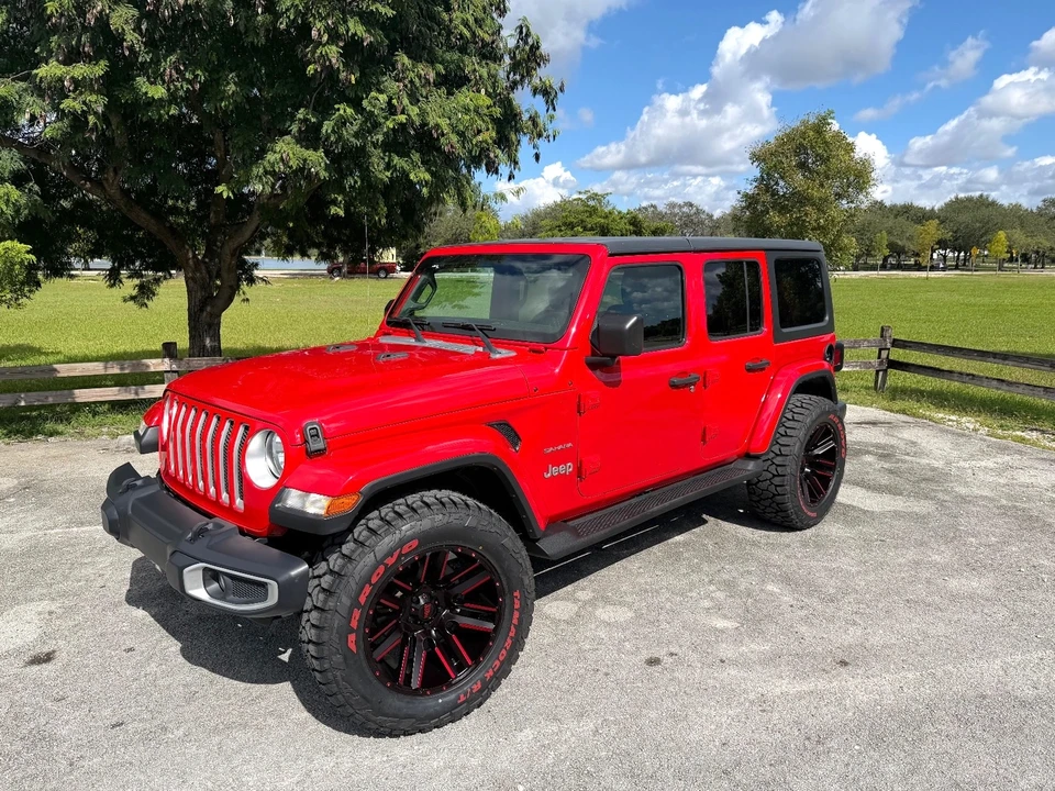 2019 Jeep JL Wrangler - Image 2 of 21