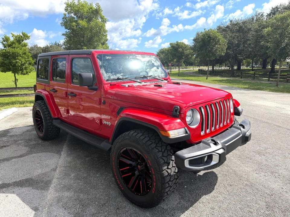 2019 Jeep JL Wrangler - Image 9 of 21